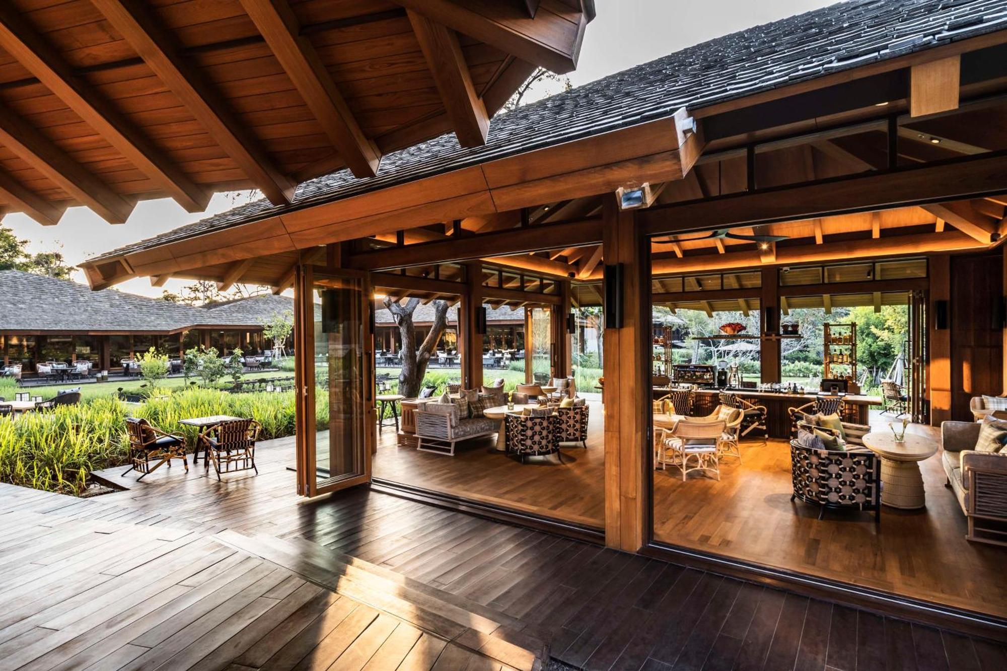 Andaz Pattaya Jomtien Beach, By Hyatt Exterior photo