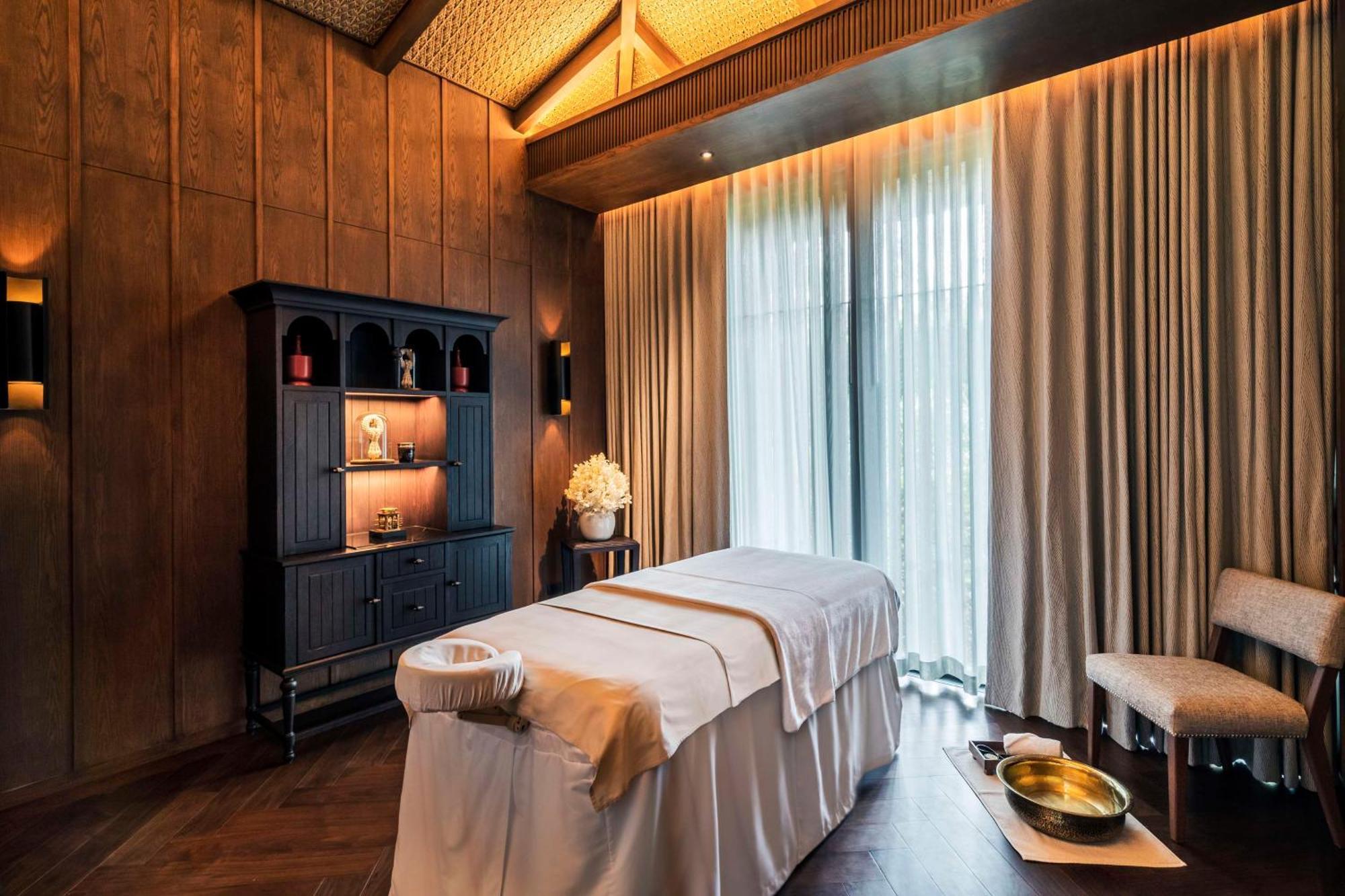 Andaz Pattaya Jomtien Beach, By Hyatt Exterior photo